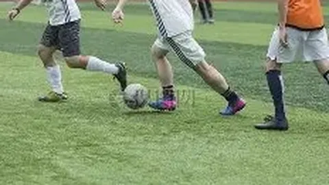 巴薩淚別蘇亞雷斯：最後練習場上，他難舍離情